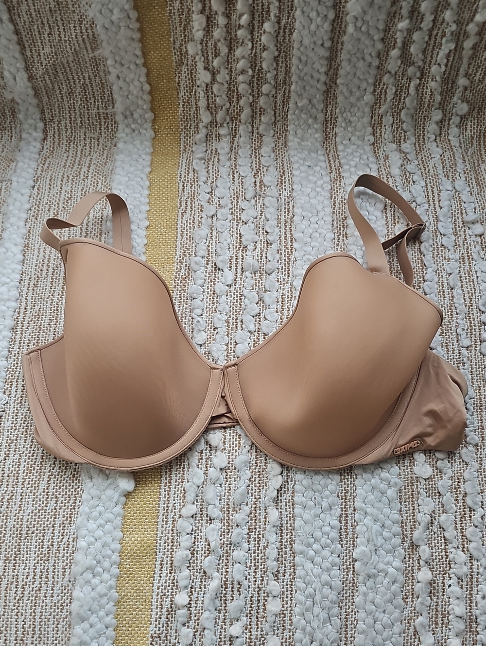 SKIMS Weightless Demi Bra In Clay